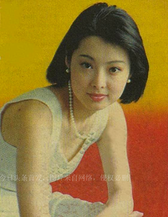“大美女”袁立的荒诞情史