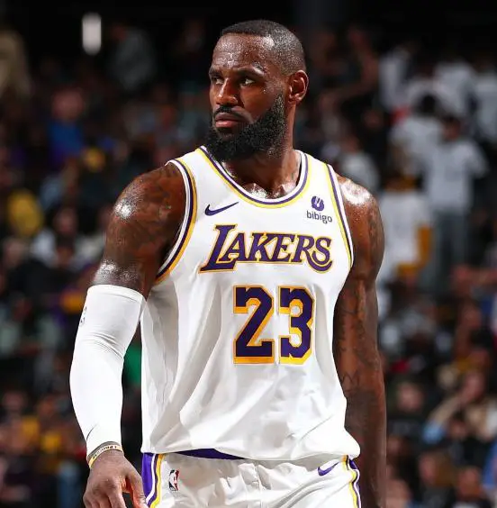 只要我愿意，每场都能打满48分钟不休息：NBA五位“体力怪兽”极限挑战