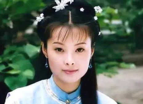 任性辜负相恋12年男友后，2次闪婚闪离的袁立，今又爆新情况