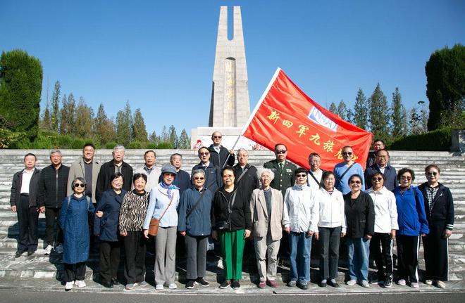 罗刚将军:庄严的承诺——祭奠朱家岗战斗的先烈们