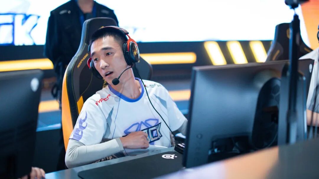 穿越火线职业电竞年终回顾：不断突破情绪阈值的一年