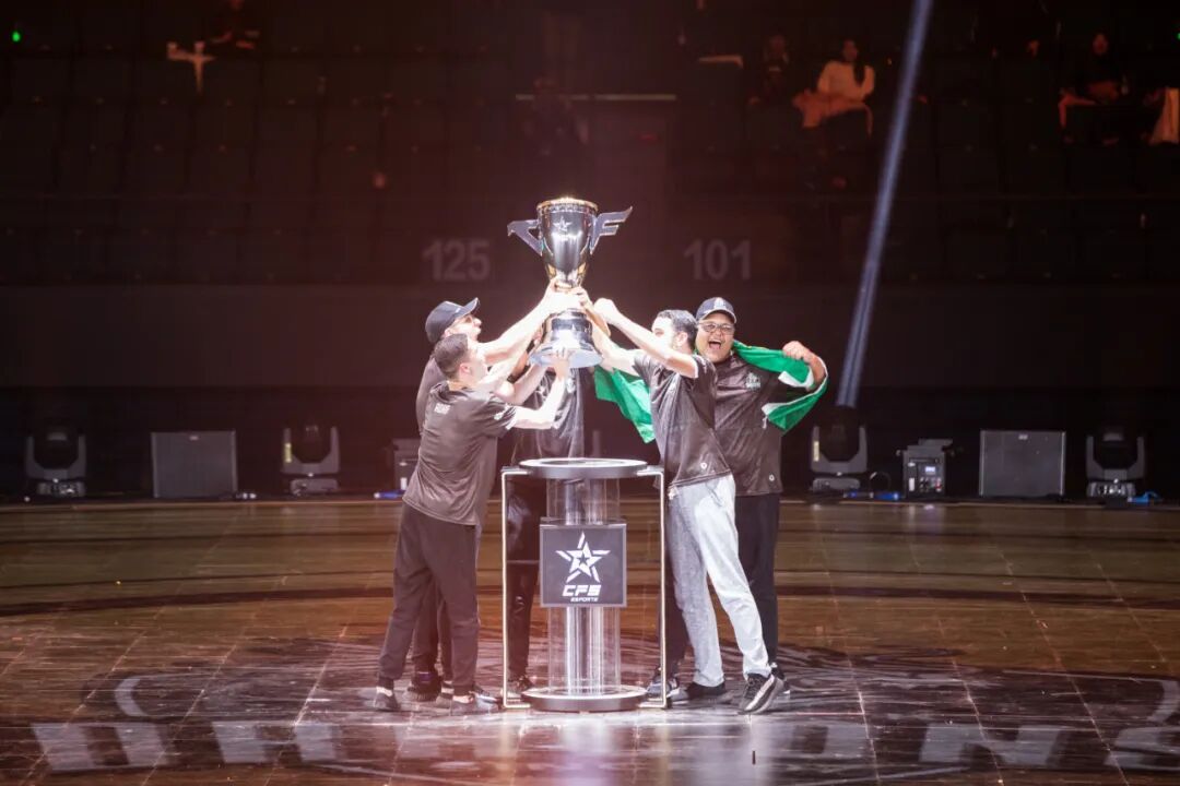 穿越火线职业电竞年终回顾：不断突破情绪阈值的一年