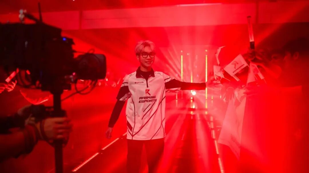 穿越火线职业电竞年终回顾：不断突破情绪阈值的一年