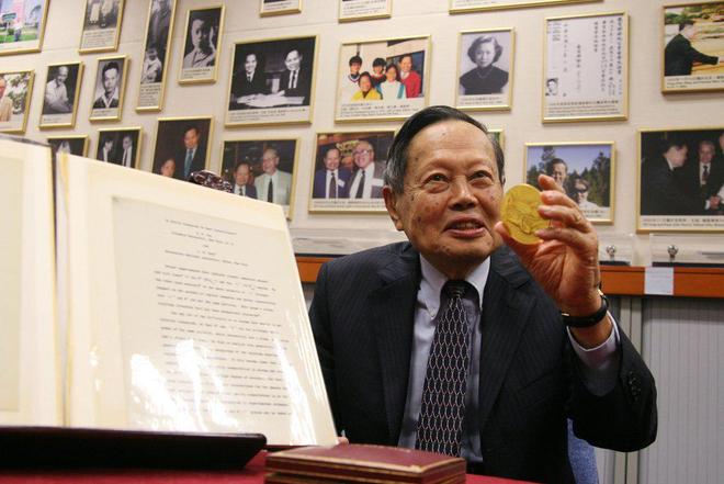 钱学森与杨振宁的差距在哪？很多人理解错了，答案在他们的归宿里