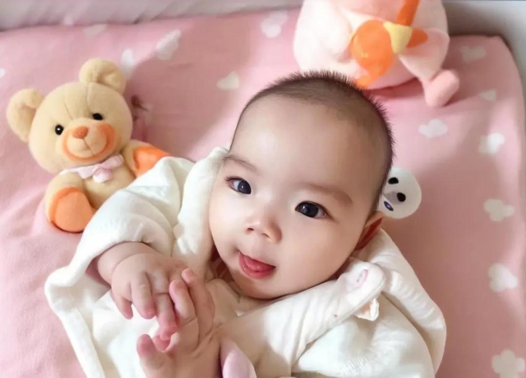 这6个信号,才是宝宝高智商的真表现,看看你家宝宝占了几条?