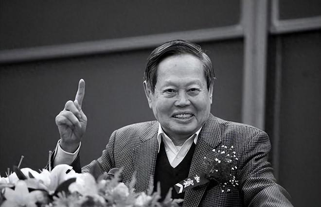 详细阅读:钱学森与杨振宁的差距在哪?很多人理解错了,答案在他们的归宿里 钱学森与杨振宁的差距在哪?很多人理解错了,答案在他们的归宿里