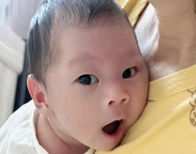 婴儿这些表现，大概率智力很高，尤其是最后2个