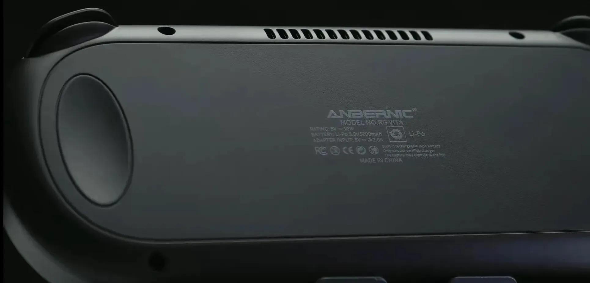 高颜值加平替PSV，新款安卓掌机现身