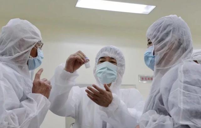 即将65岁的蔡英文至今“没打新冠疫苗”,台媒体人质疑:这合理吗?