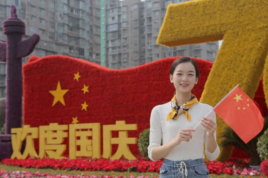 网络热梗中的记者职业“冷”思考