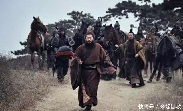 刘备为什么不用“清君侧”的名义来对抗曹操的挟天子以令诸侯？