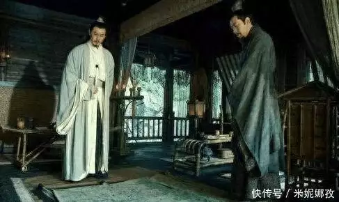 刘备为什么不用“清君侧”的名义来对抗曹操的挟天子以令诸侯？