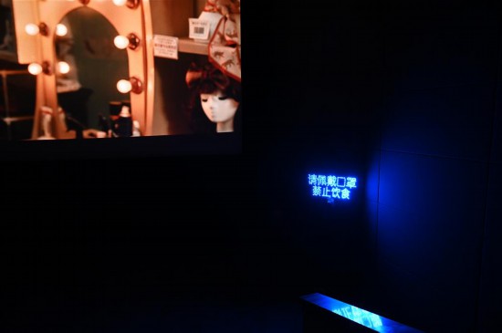 没吃过“年夜饭”、背得出影片头尾,他们又双叒叕在影院过年