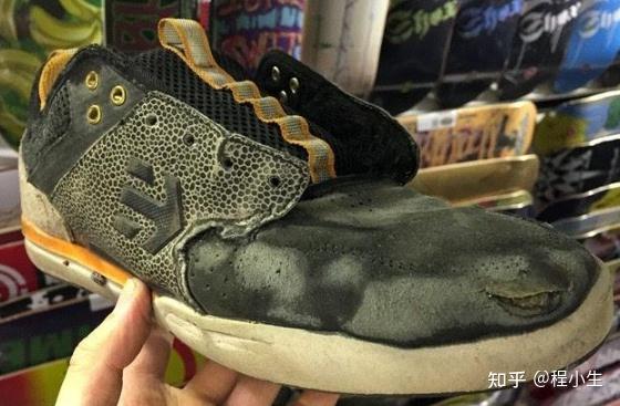 新手如何选购滑板？滑板哪个牌子好？千万别乱买便宜的玩具板！2024高性价比入门级专业滑板双翘长板推荐