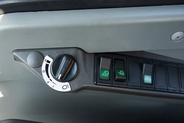 【龙行天下】高效低耗 基建先锋丨山东临工  E6150F挖掘机