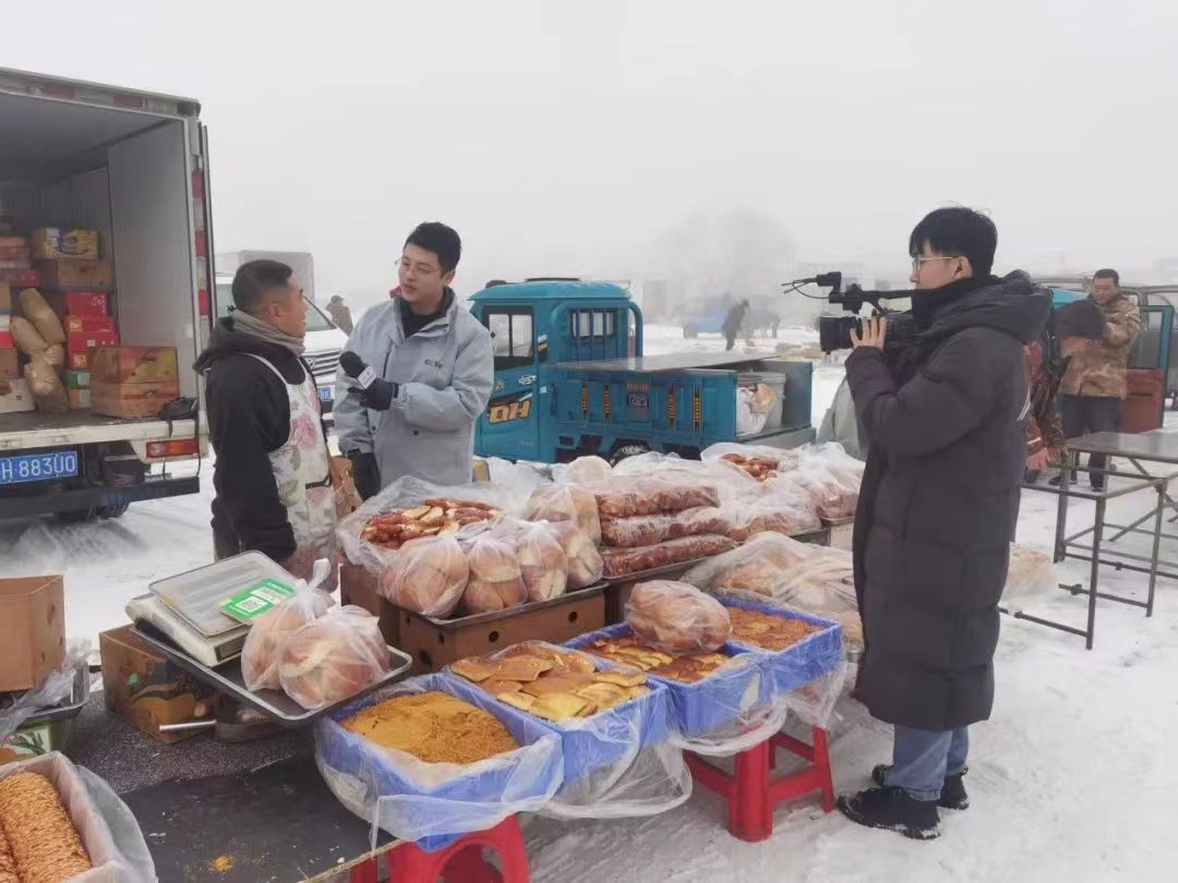 联播+|着力提升“四力” 总书记把脉新闻舆论工作