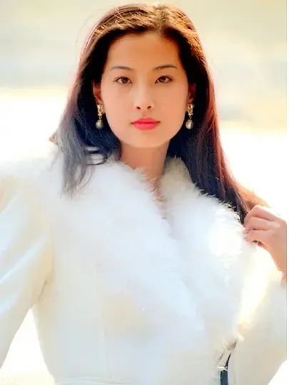 金粉世家最好的姐姐,四姐道之退圈,五姐敏之绝美,六姐润之回归