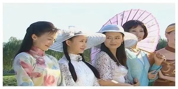 金粉世家最好的姐姐,四姐道之退圈,五姐敏之绝美,六姐润之回归