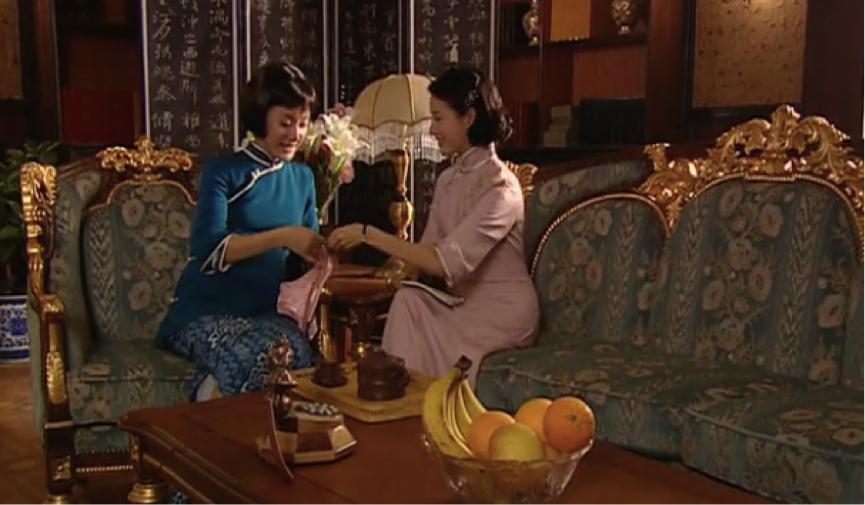 金粉世家：独立新潮二少奶，因几件家具翻车，竟比王玉芬招人嫌弃