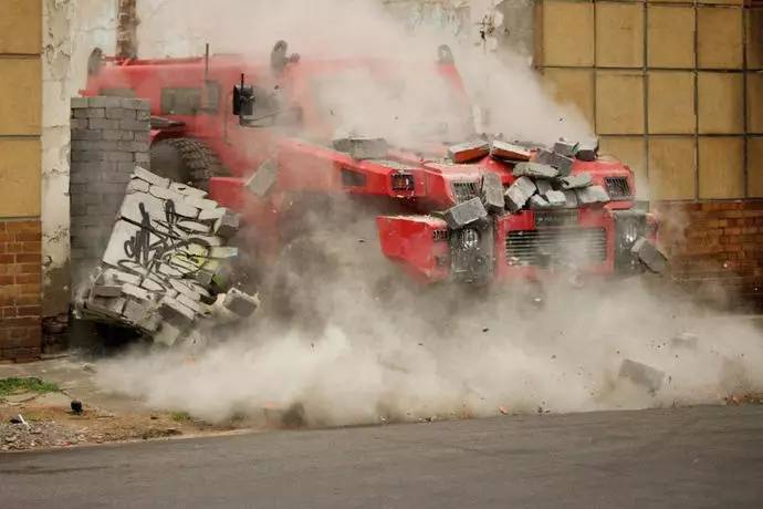 每日一车:派拉蒙掠夺者