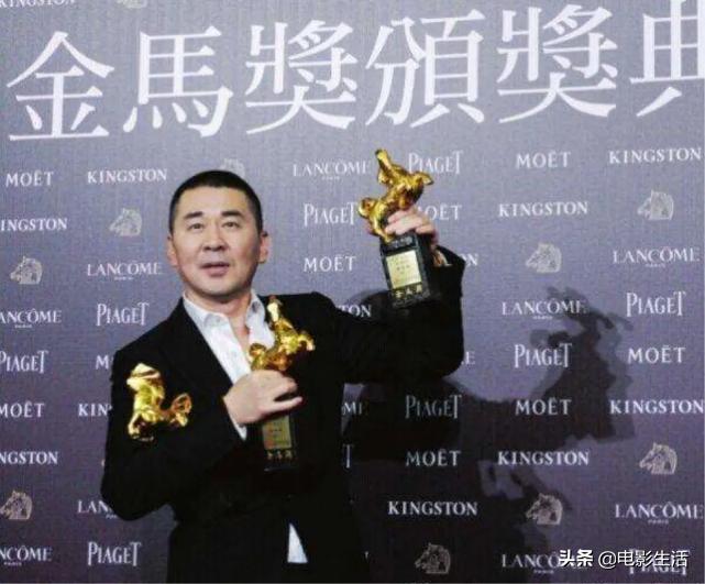 演得了皇帝，拍得了“神片”，又能导又能演的陈建斌真是人生赢家