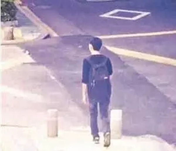 双肩包内藏伪基站可边逛边发诈骗短信，武汉1月内18人遭骗