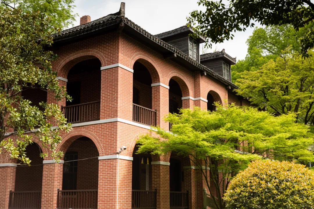 317人闯黄埔，更为湖南和平起义破局，醴陵一中太硬核！