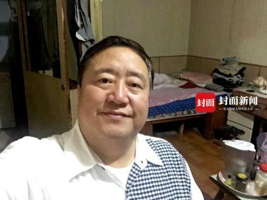 央视春晚未见“笑脸哥”?因身体问题或告别春晚