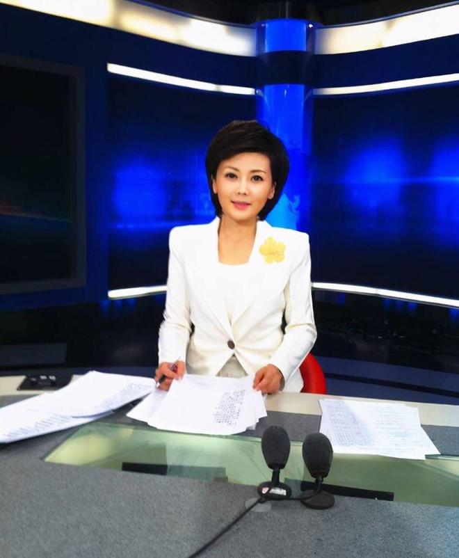 央视著名主持人柴璐：追梦路上有眼泪，曾公开征婚，46岁仍未婚