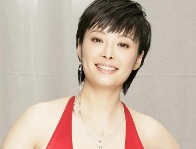 富商徐威宠了袁立12年，为何后来转身迎娶世界冠军张怡宁？