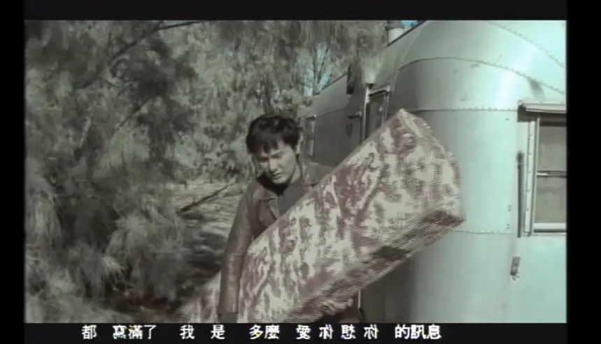 他拒绝周迅求爱，却为王菲豪掷百万，56岁依然单身