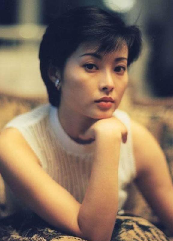 宠了袁立10多年，为其购800万四合院，徐威为何转身娶了张怡宁