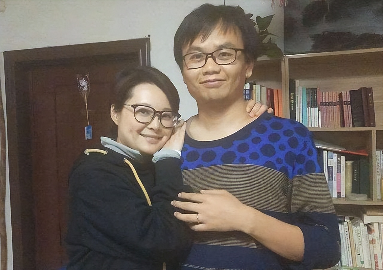 宠了袁立10多年，为其购800万四合院，徐威为何转身娶了张怡宁