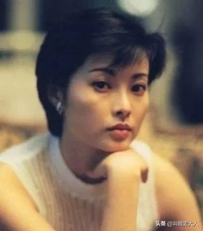 抛弃同居12年的袁立,徐威为何转身娶小20岁的张怡宁?