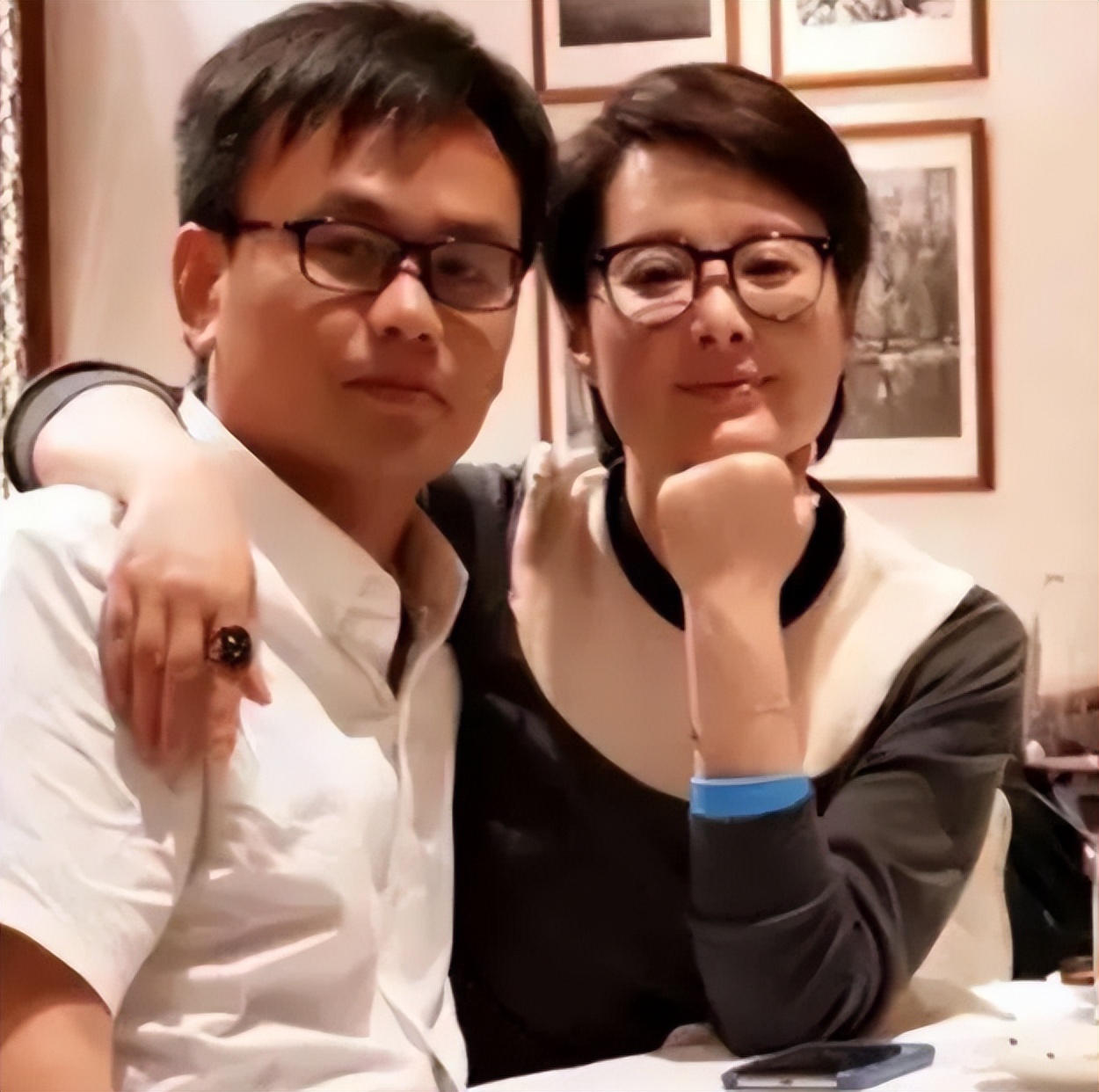 徐威宠了袁立12年，为何转身娶了世界冠军张怡宁？答案俗套又露骨