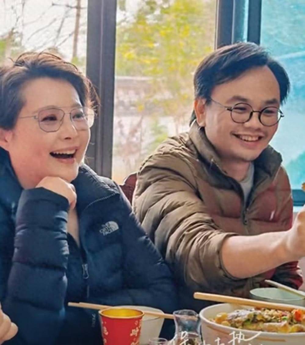 徐威宠了袁立12年，为何转身娶了世界冠军张怡宁？答案俗套又露骨