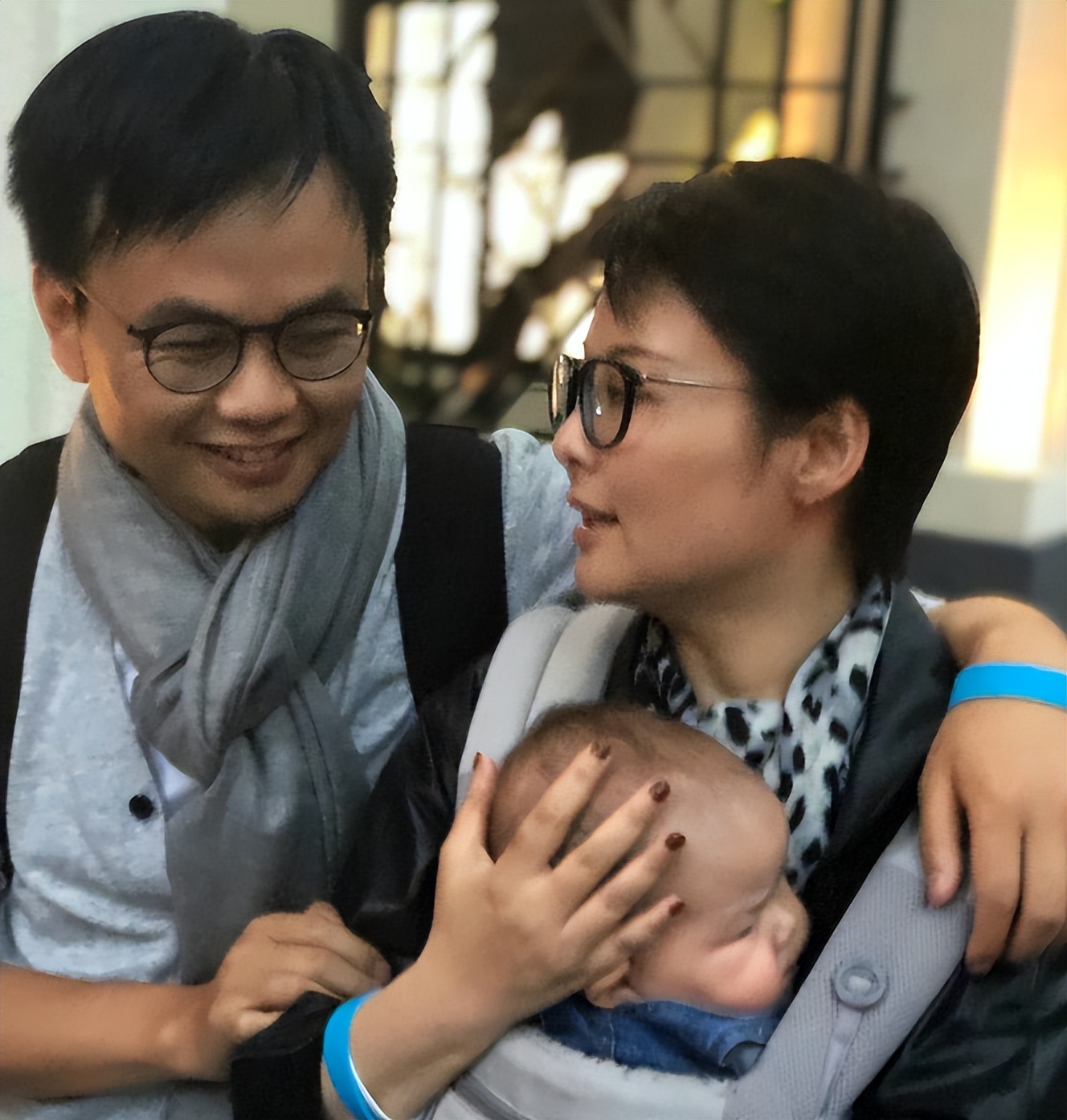 徐威宠了袁立12年，为何转身娶了世界冠军张怡宁？答案俗套又露骨