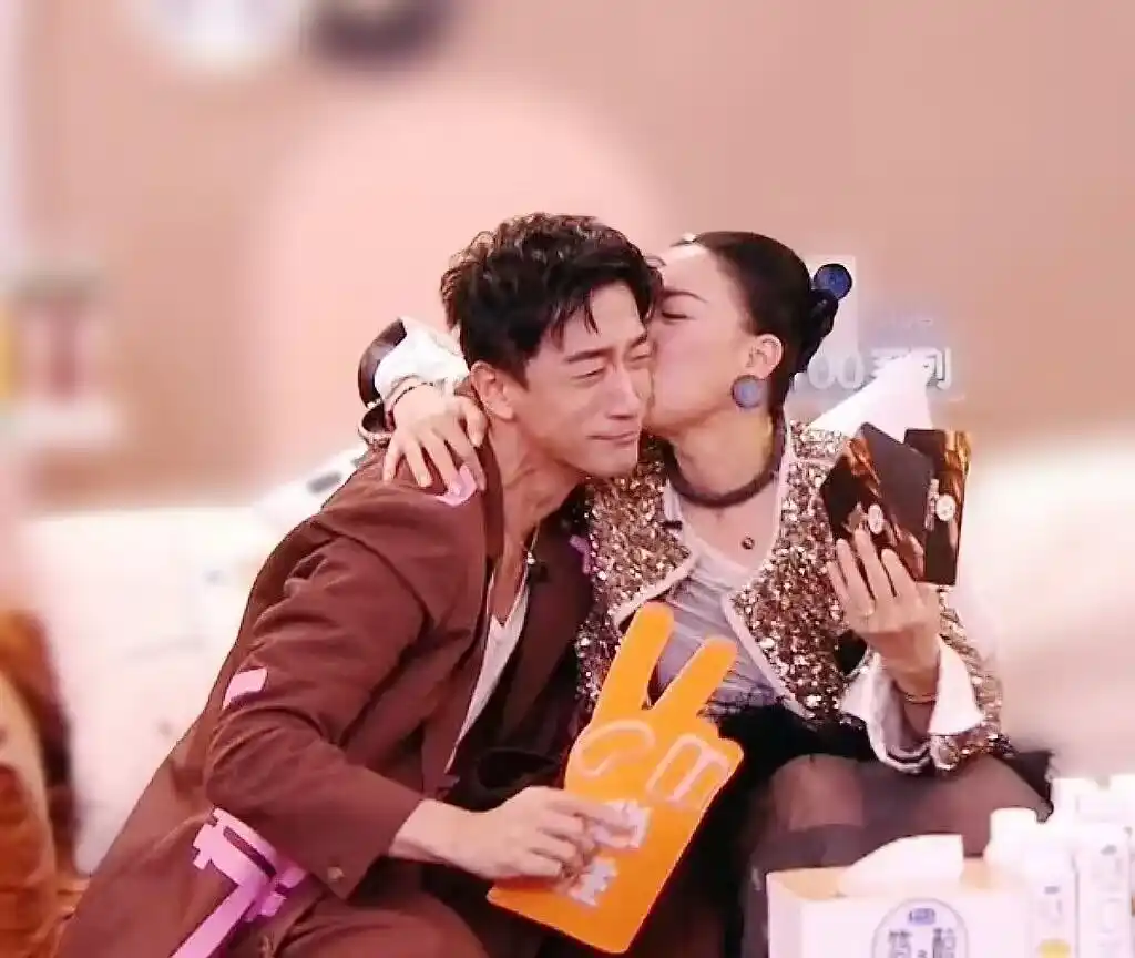 歌手2024：汪苏泷苟到决赛，那英终于获得第一，距离冠军越来越近