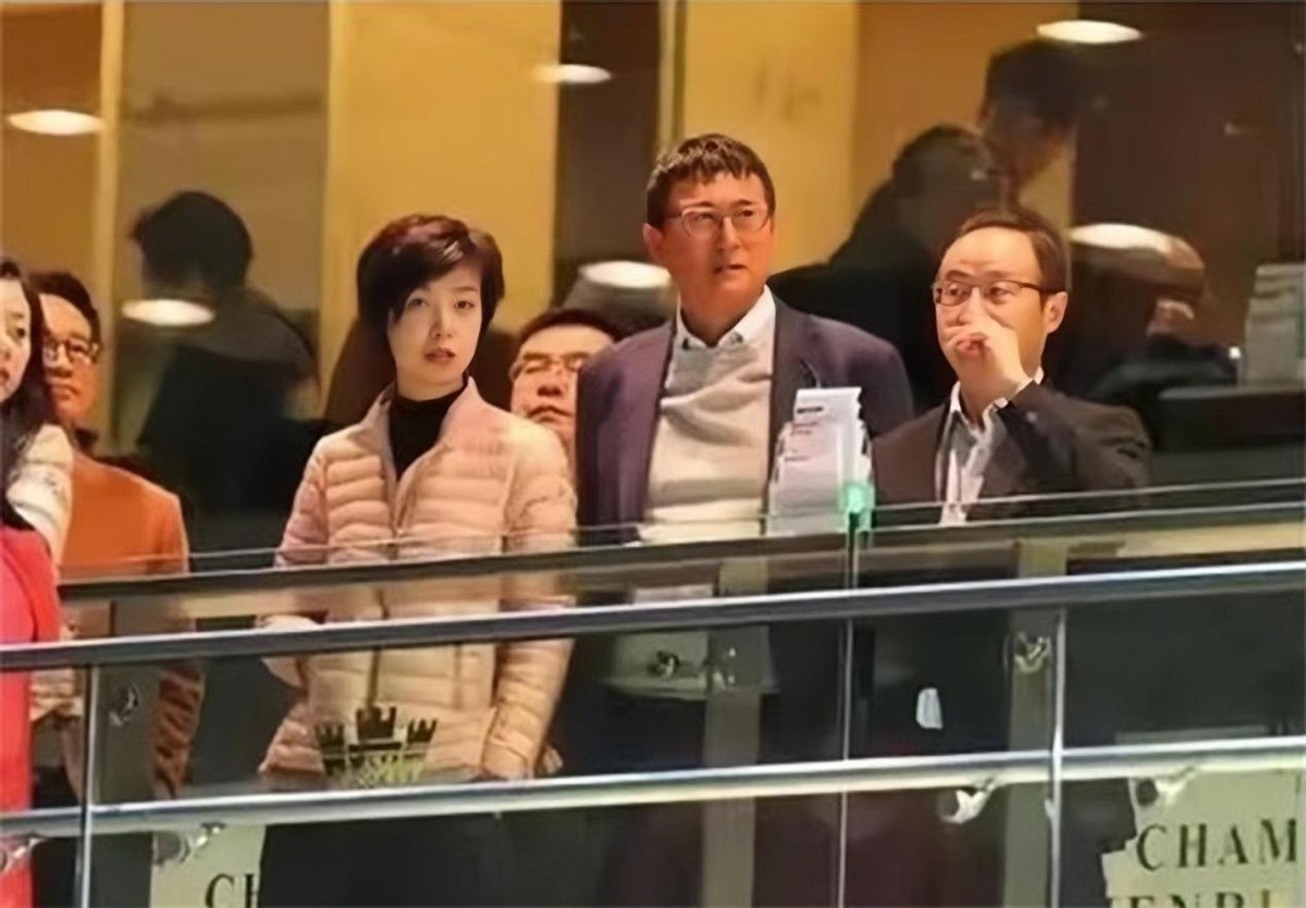 17年后，再看徐威，才明白他当年为何离开袁立娶世界冠军张怡宁