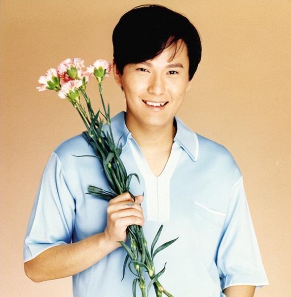 唱歌只是副业？“情歌王子”张信哲，低估你了