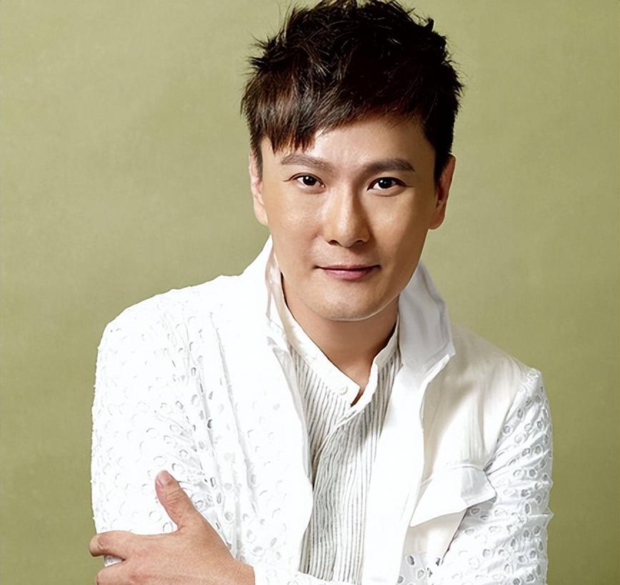 唱歌只是副业？“情歌王子”张信哲，低估你了