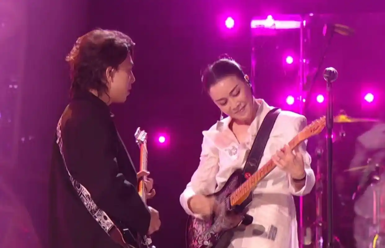 《歌手》决赛排名揭晓，那英断层第一，凡希亚罕见第四