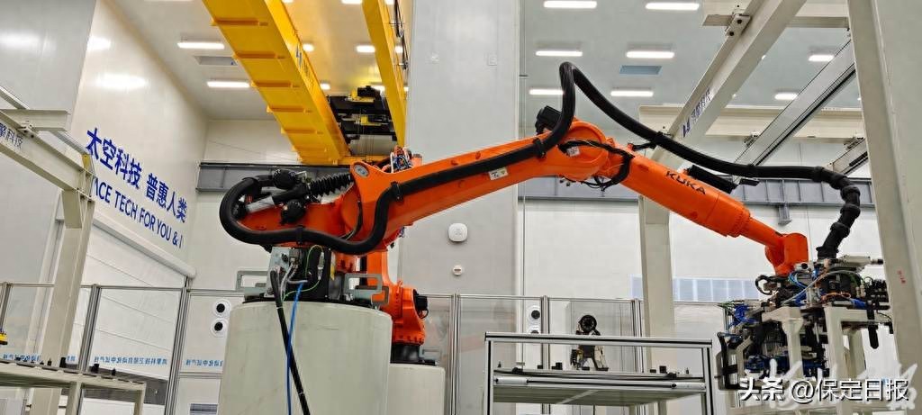 创新之光照亮未来之城！首届火炬论坛亮相雄安新区