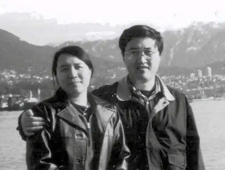 2002年，山东老汉因女儿拒绝为弟弟买房怒下杀手，直言：她该死