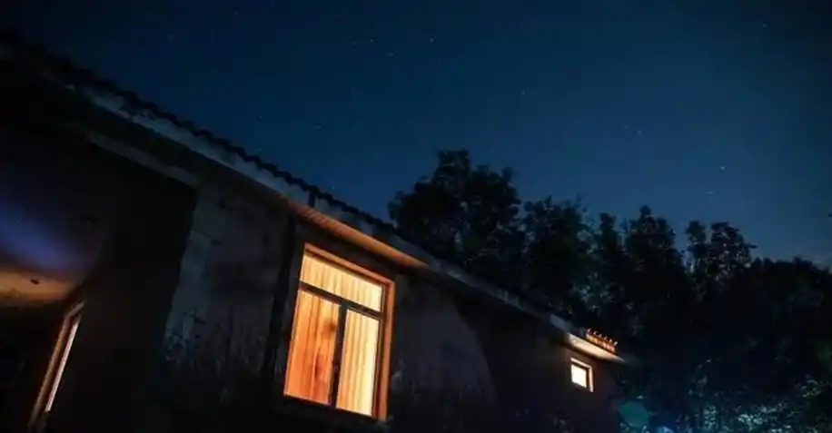 2002年，山东老汉因女儿拒绝为弟弟买房怒下杀手，直言：她该死