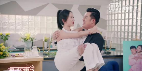 《爱情公寓5》终于播出！十年爱情终成眷属，可惜主演还是凑不齐