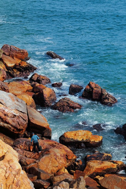 “不是你撞的,干嘛去扶?”引发争议的彭宇案法官,现在怎么样了