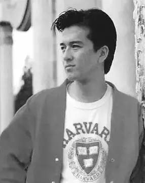 SNH48陈怡馨患重度抑郁症退团,喷子们是要闹出第二个乔任梁吗?