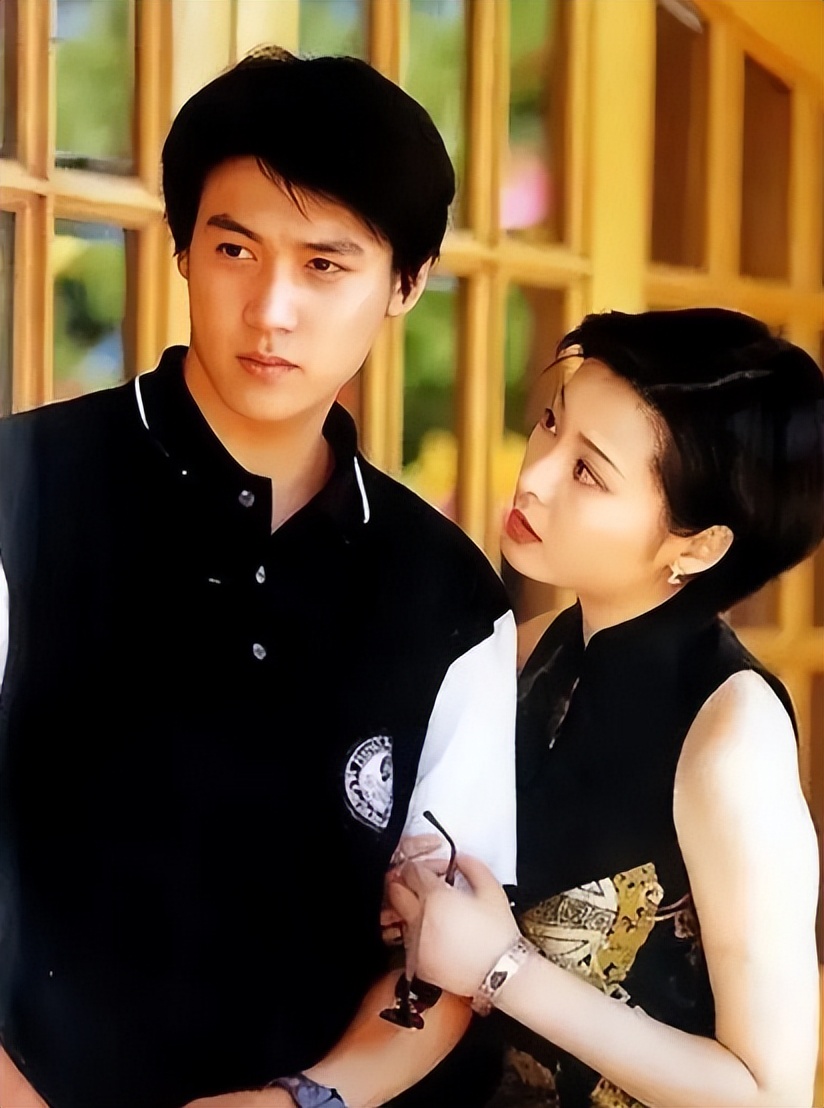 袁立与他同居12年,将美好的年华都给了他,他却选择和张怡宁结婚