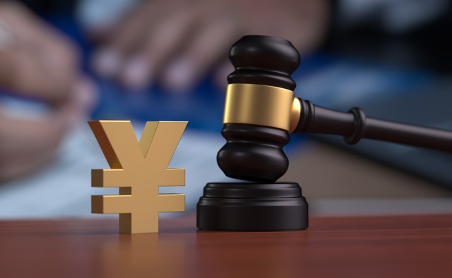 把人打伤赔不起，坐牢可解决吗？